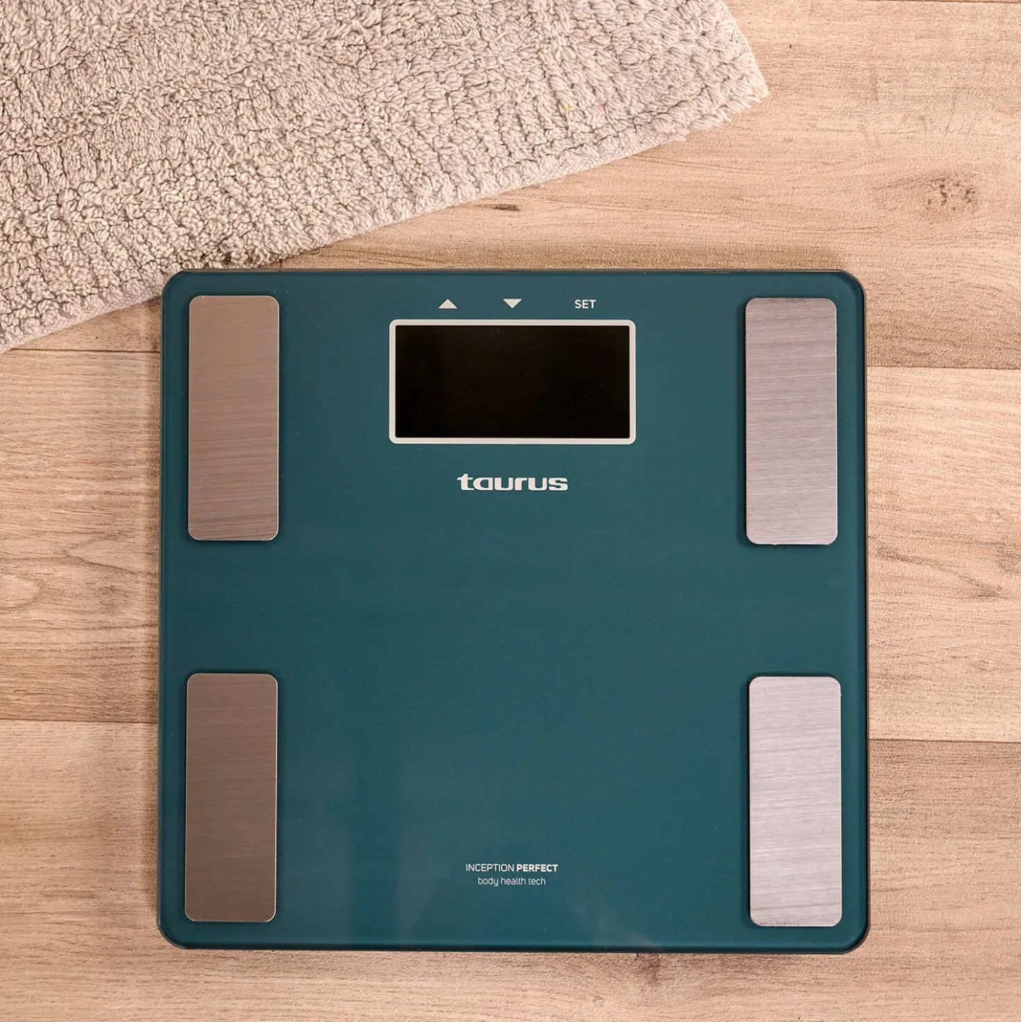 Badrumsvåg TAURUS Inception Perfect, kroppsanalys, Bluetooth, 180 kg