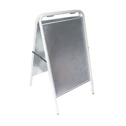 Gatuställ Sign 70x100 Vit, magnetfront, 17 kg