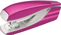 Häftapparat Leitz WOW 5502, rosa