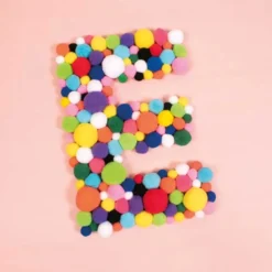 Pompom Playbox Basfärger, blandade storlekar