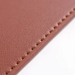 Skrivbordsmatta Desire2 Veganskt läder, brun, 900x450mm, 4mm
